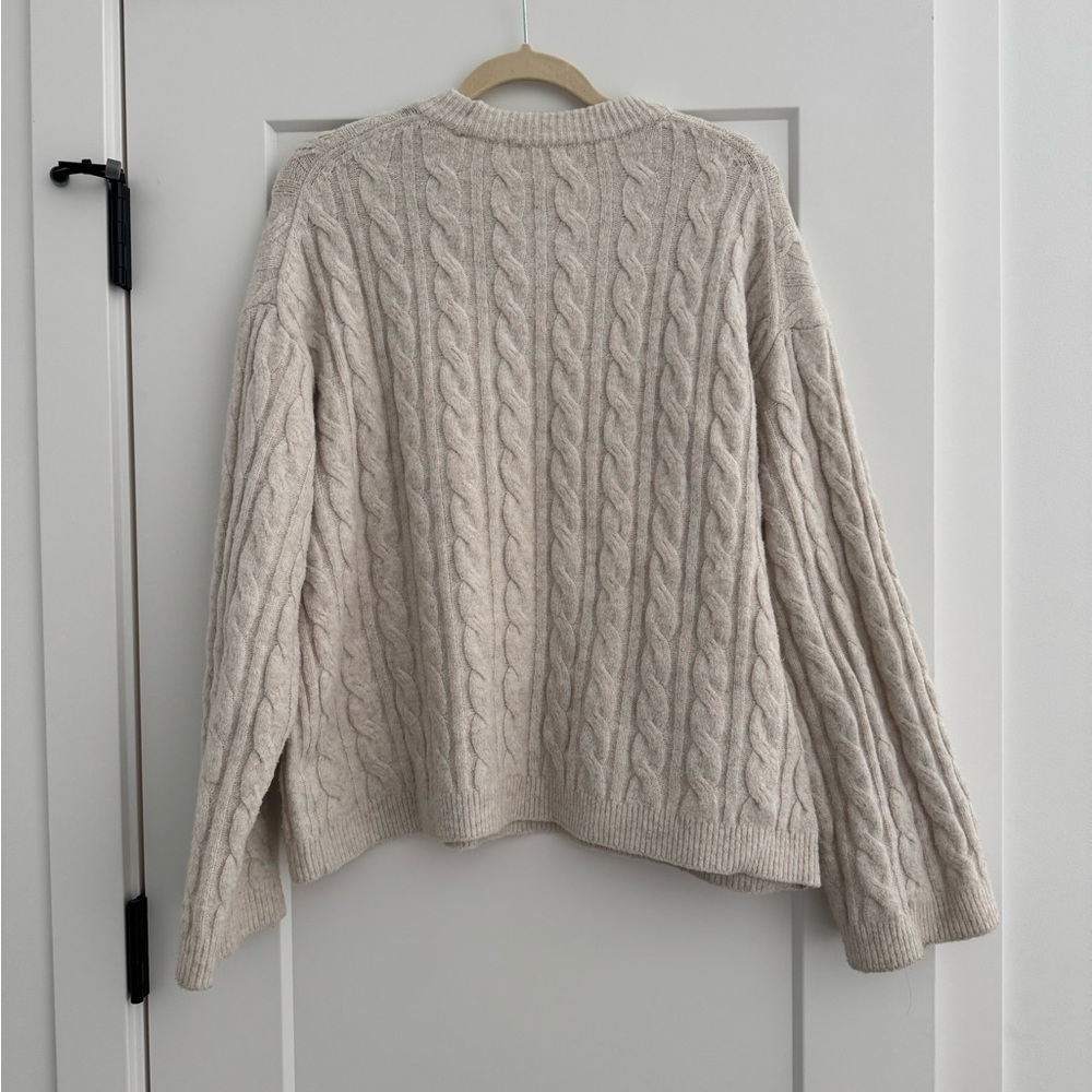 H&M Beige Cable Knit Sweater - Picture 2 of 4